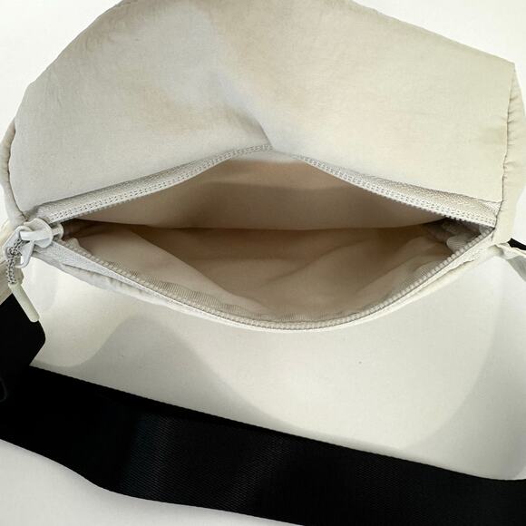 Lululemon Clean Lines Nylon Belt Bag 2L in White Opal - Picture 8 of 12